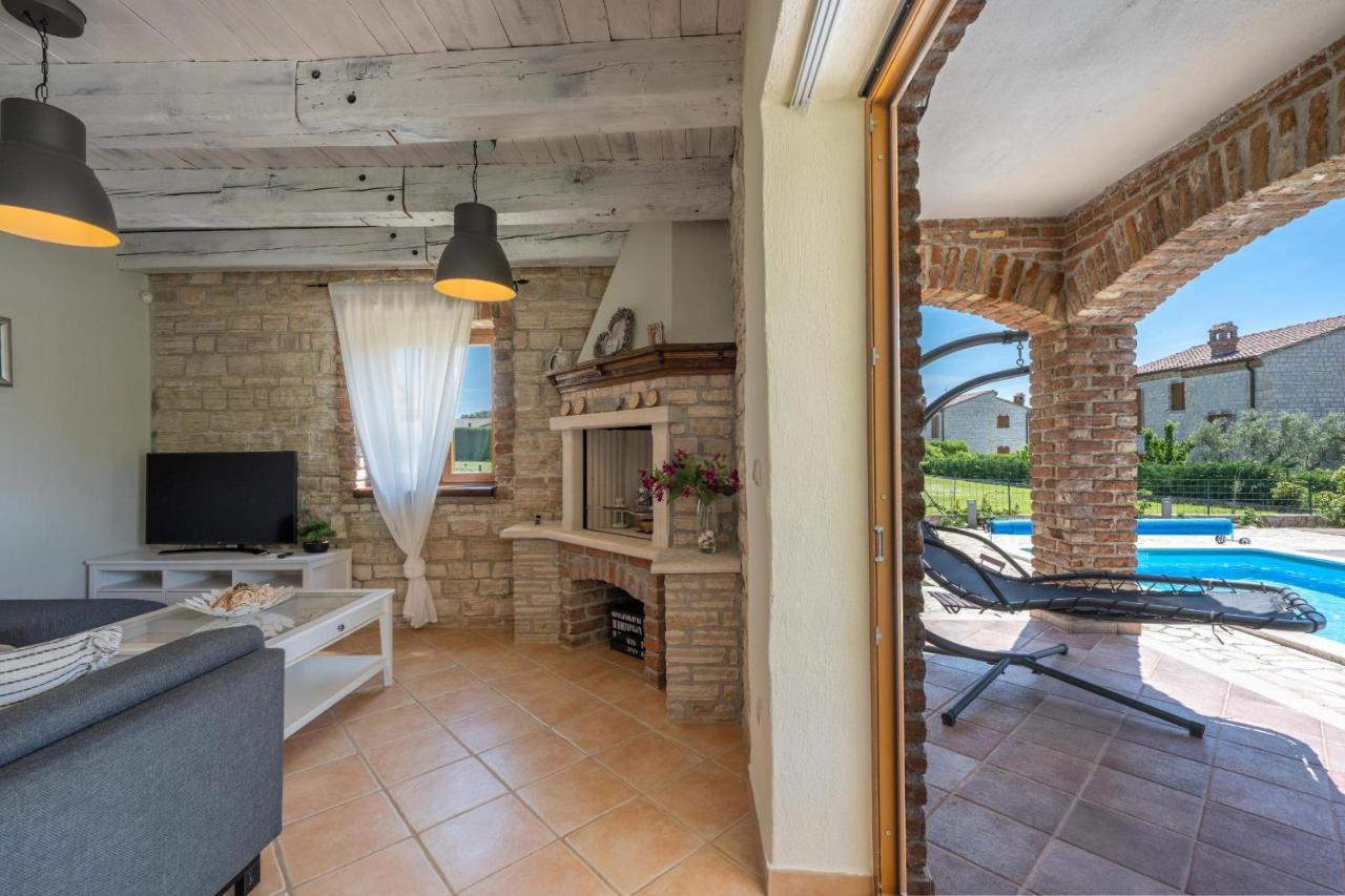 Paradis Villa Stone Queen With Heated Pool Butkovići Exterior foto
